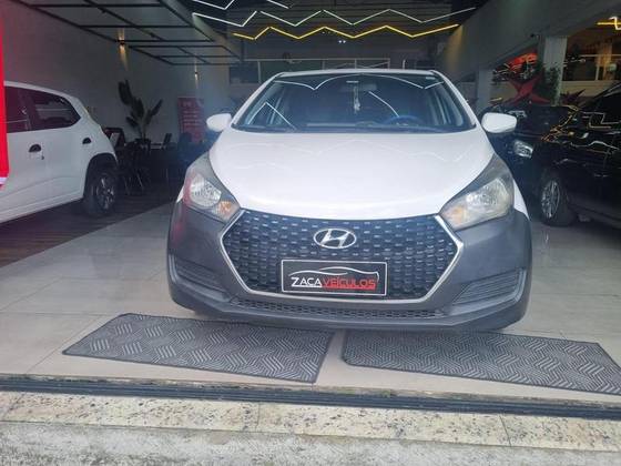HYUNDAI HB20S 1.0 COMFORT PLUS 12V FLEX 4P MANUAL